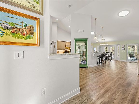 4th image of 9563 SW 40th Ter