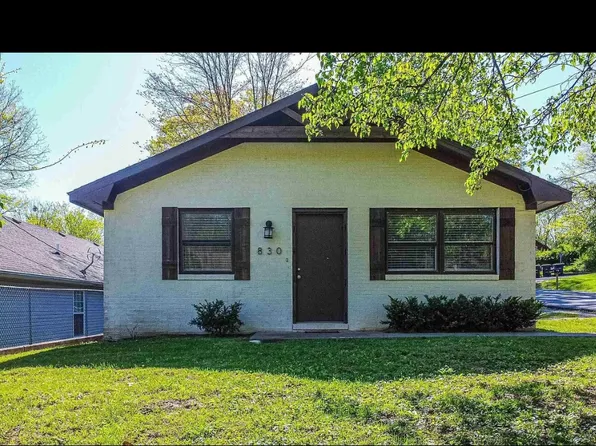 830 Sanders Ave, Paducah, KY 42001