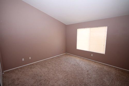 5th image of 15246 Lake Trail Cir