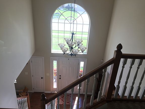 3rd image of 691 James Way
