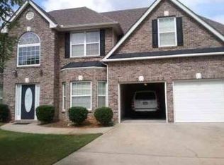 585 Georgia Cir, Loganville, GA 30052