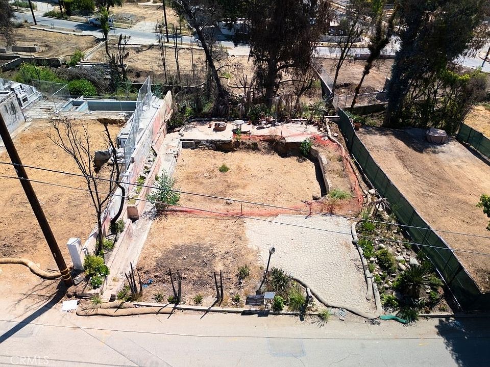 2nd image of 1218 Monument St Lot 6