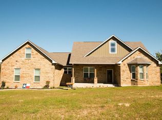 183 Oak Shadows Dr, Bastrop, TX 78602