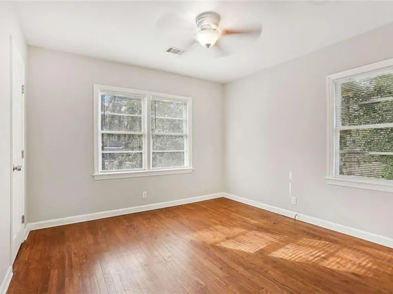 1840 Camellia Dr — Photo 11