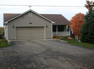 4605 E Hunters Creek Rd, Attica, MI 48412