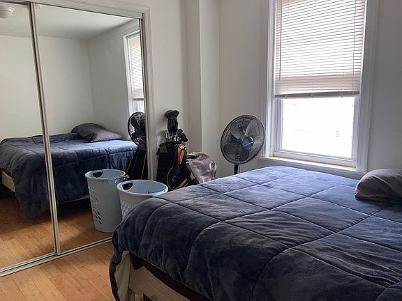 3rd image of 700-702 S 18th St #700