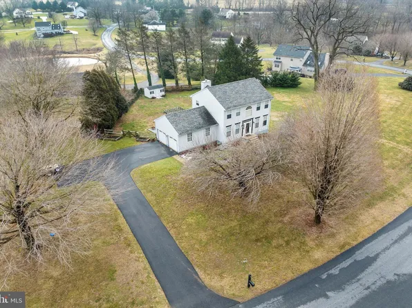 16 Pelham Dr, Landenberg, PA 19350