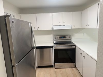 5812 200th St SW APT B, Lynnwood, WA, 98036
