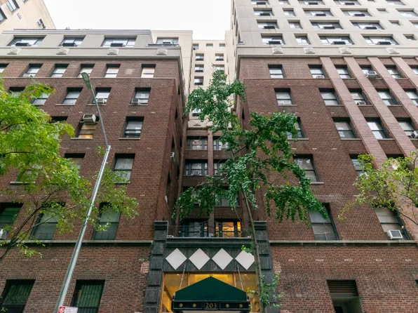 203 West 90th Street image 10 of 10