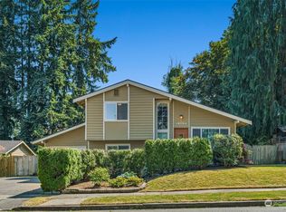 15703 NE 53rd St, Redmond, WA