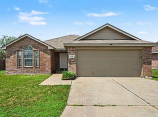 138 Kings Way Dr, Rhome, TX 76078
