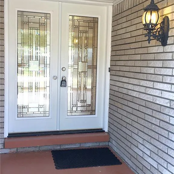 4307 Cypress Dr — Photo 1