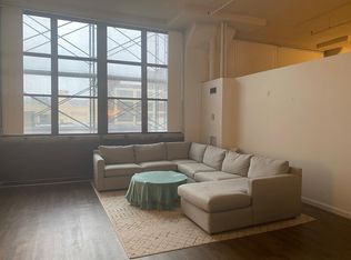 5853 Centre Ave #307, Pittsburgh, PA 15206