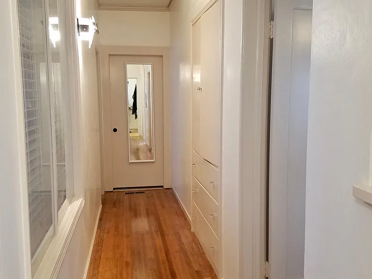 823 D St — Photo 10