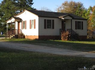 1734 Barton Rd, Lancaster, SC 29720