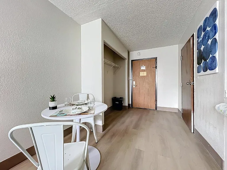 Stayable Kissimmee East — Photo 16