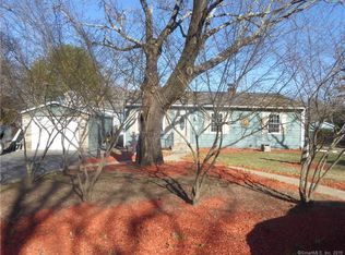 10 Lockwood St, Brooklyn, CT 06234