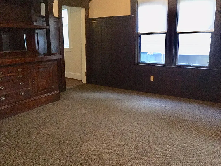 4318 N Vancouver Ave — Photo 11