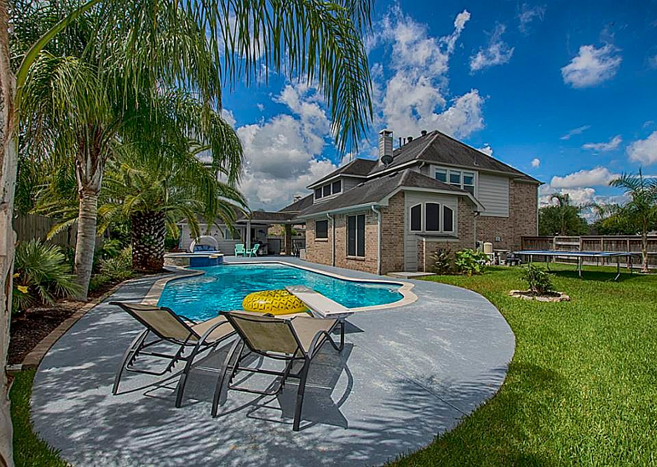 1st image of 2624 Santo Domingo Dr