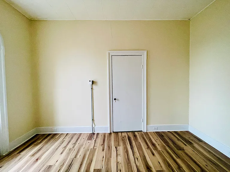 567 Saint Paul St #4 — Photo 8