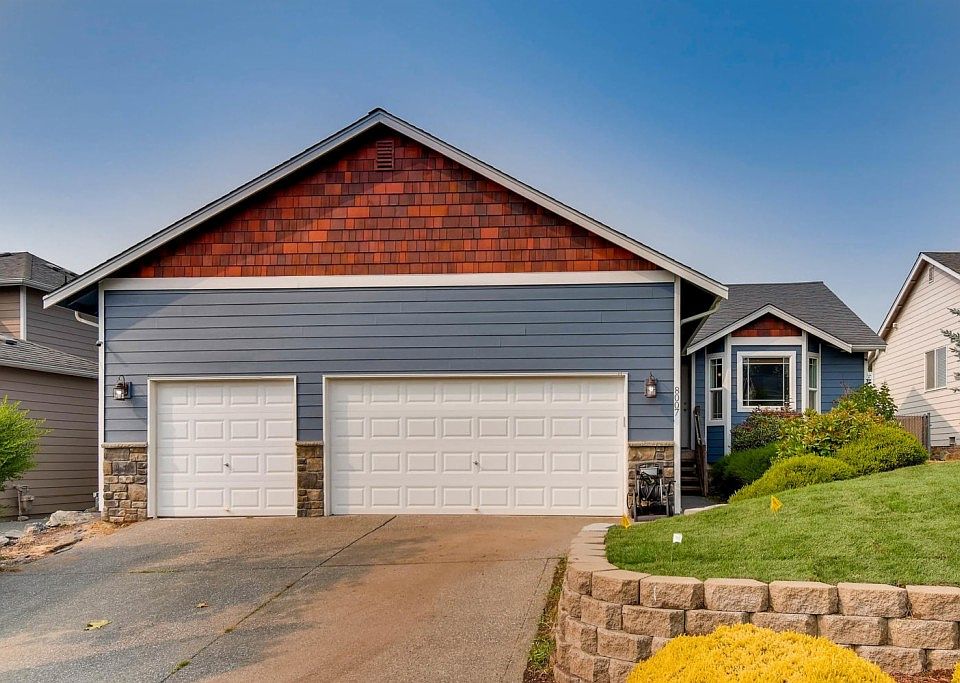 1st image of 8007 Meridian Pl NE