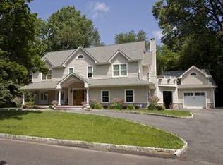 288 Crocker Pl, Haworth, NJ 07641