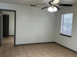 310 S 10th St #12, Killeen, TX 76541