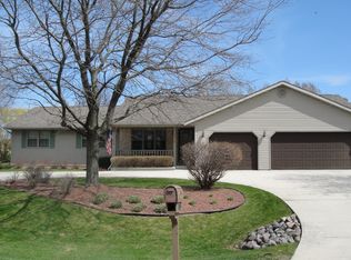 4019 N 52nd St, Sheboygan, WI 53083