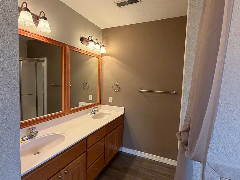 285 Willowbrooke — Photo 27