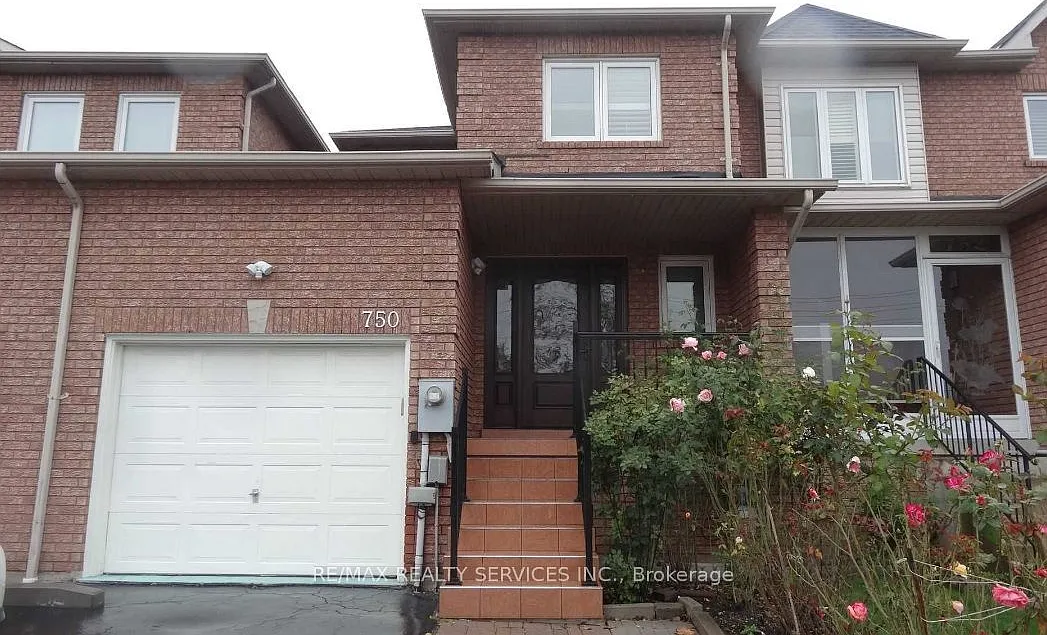 3 bed, $3,400 — Photo 1