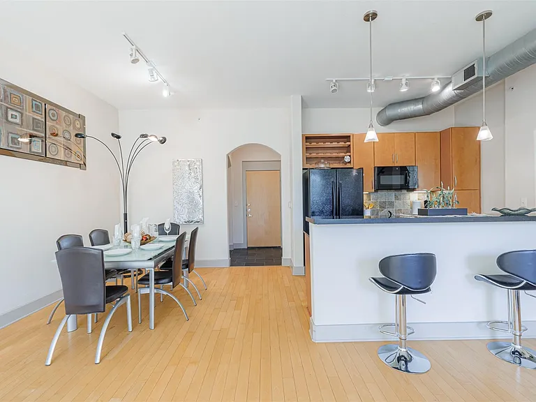 1901 Post Oak Blvd #3109 — Photo 9