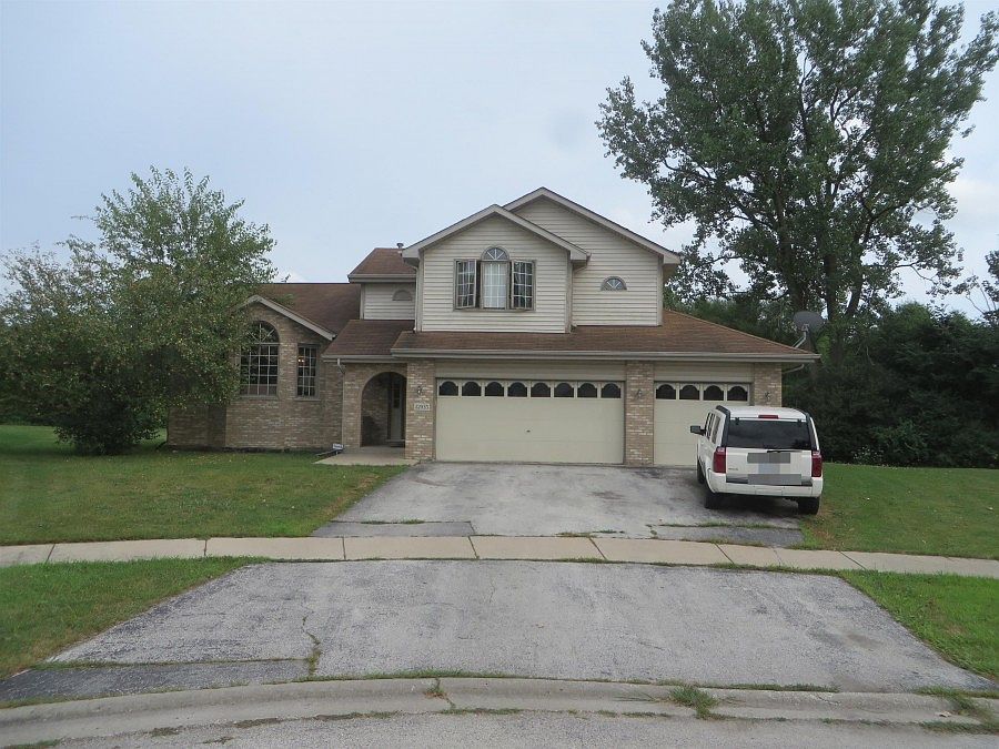 1st image of 22935 Millard Ave