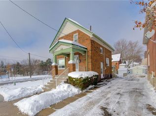 160 Glasgow St, Kitchener, ON N2G 2G9