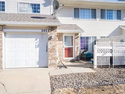 150 S Prairie View Dr UNIT 203, West Des Moines, IA, 50266