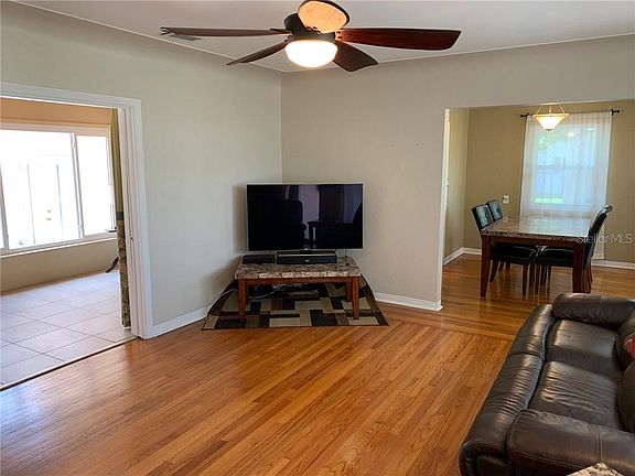 5th image of 7246 4th Ave S