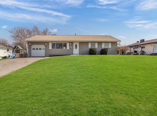 111 Willow Dr, Beaver, PA 15009