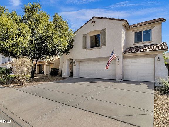 2nd image of 43299 W Maricopa Ave