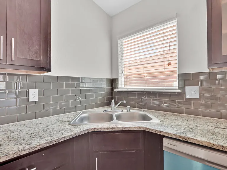 14900 Tim Hardaway Dr — Photo 13