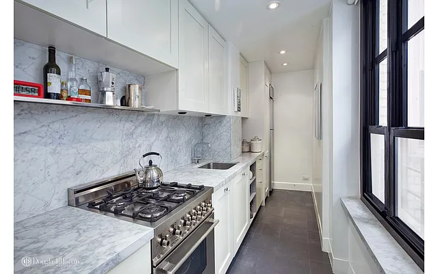 Sold by Douglas Elliman | media 14