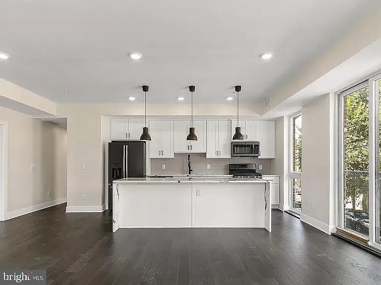 1868 Frankford Ave #305 — Photo 7