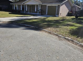 8256 JUSTIN Road N, Jacksonville, FL 32210