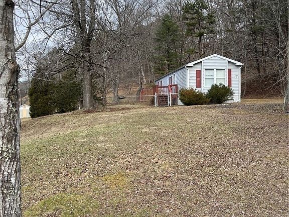 2nd image of 22 Whitlock Dr