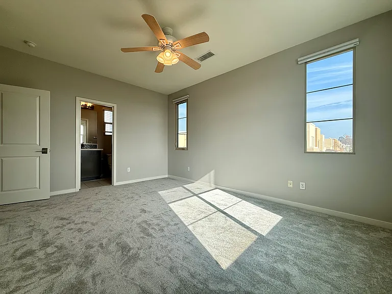 3rd floor secondary bedroom