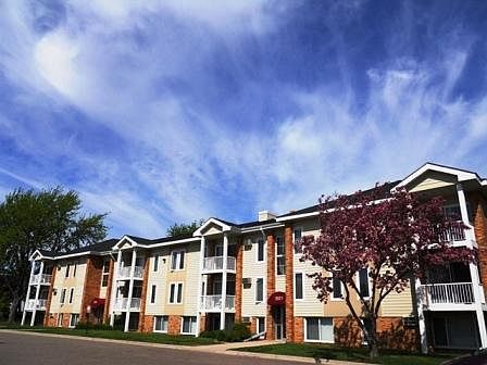 1st image of 3921 Valley View Dr N APT 102