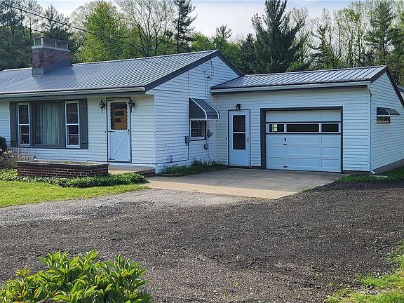 2nd image of 13993 Butternut Rd