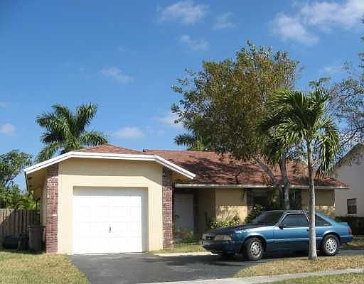 1st image of 4961 NW 92nd Ave