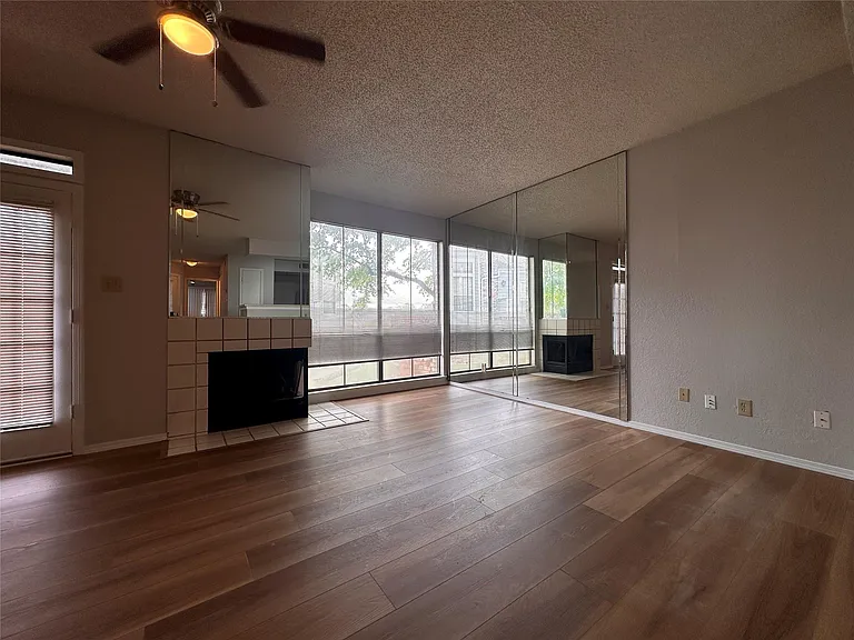 3416 Country Club Dr W #123 — Photo 1