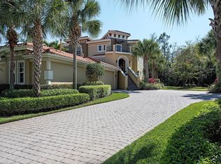 28530 Calabria Ct UNIT 202, Naples, FL 34110