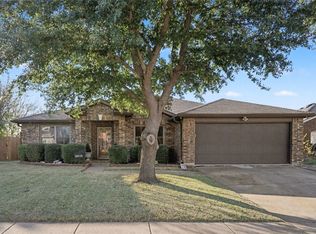 3809 Martha Ln, Rowlett, TX 75088