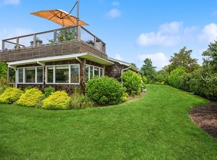 39 Rogers Ln, Remsenburg, NY 11960